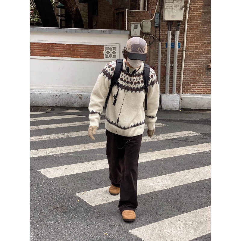 Autumn and winter round neck sweater Nordic ethnic style design sweater top thick needle thickened pullover sweater for men