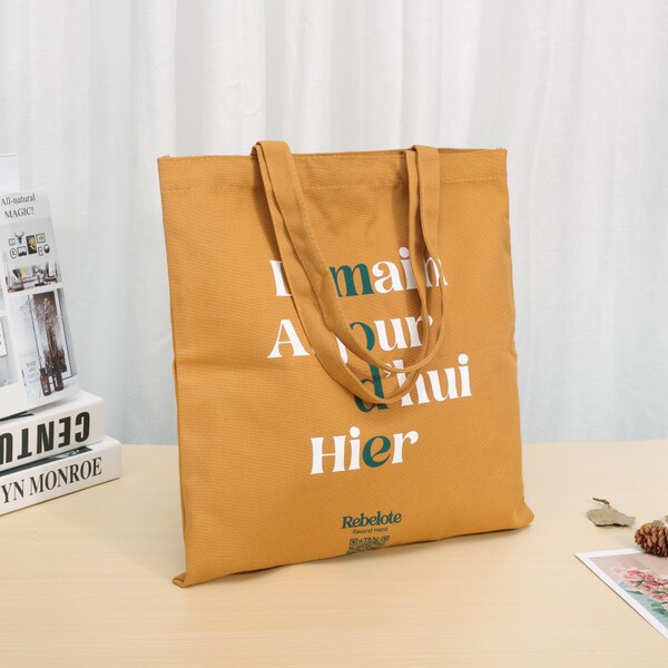 Fashionable cloth bag