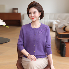 2025年中老年女装秋冬100%纯羊毛衫开衫妈妈装洋气针织外套打底衫