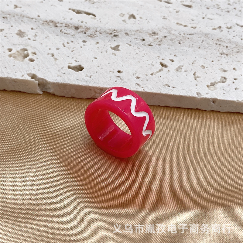 Nueva Corea del Sur ins estilo nicho personalidad onda línea hecha a mano pintura al aceite pintado resina anillo transfronterizo