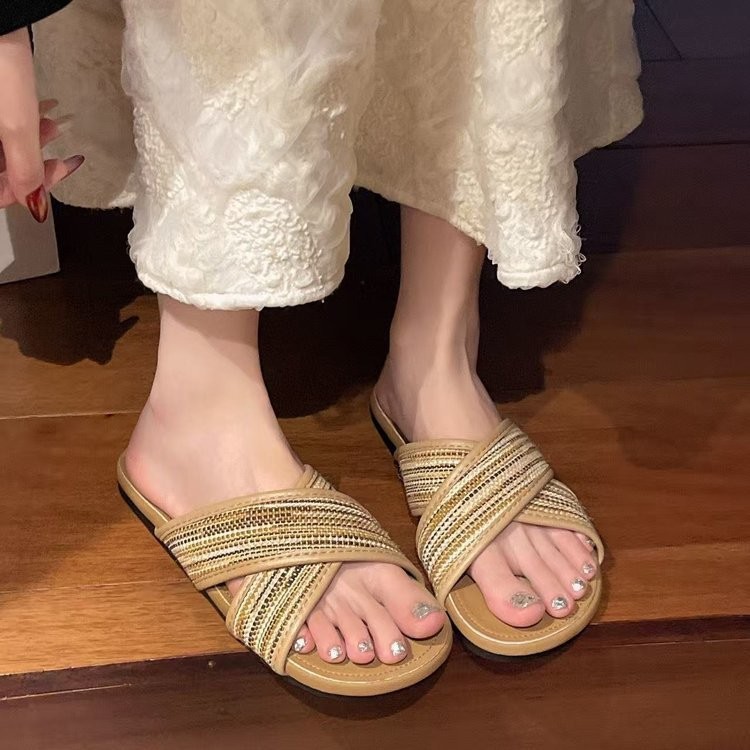 Zapatillas suaves para mujeres 2026 verano nuevo estilo casual con una falda de playa con una palabra zapatillas frescas Birken image 4