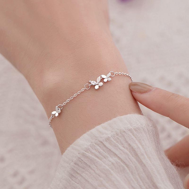 Diamond-Encrusted Butterfly Bracelet for Women, Designer Style, Fashionable and Unique, Forest-Style, Best Friend Style, Floral, Adjustable Jewelry, Summer Style