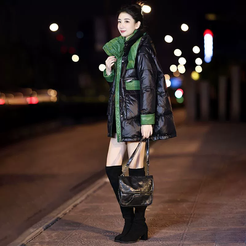 Черная глянцевая зимняяVelvet куртка из пуха, 2024 год, oversize, утка пух