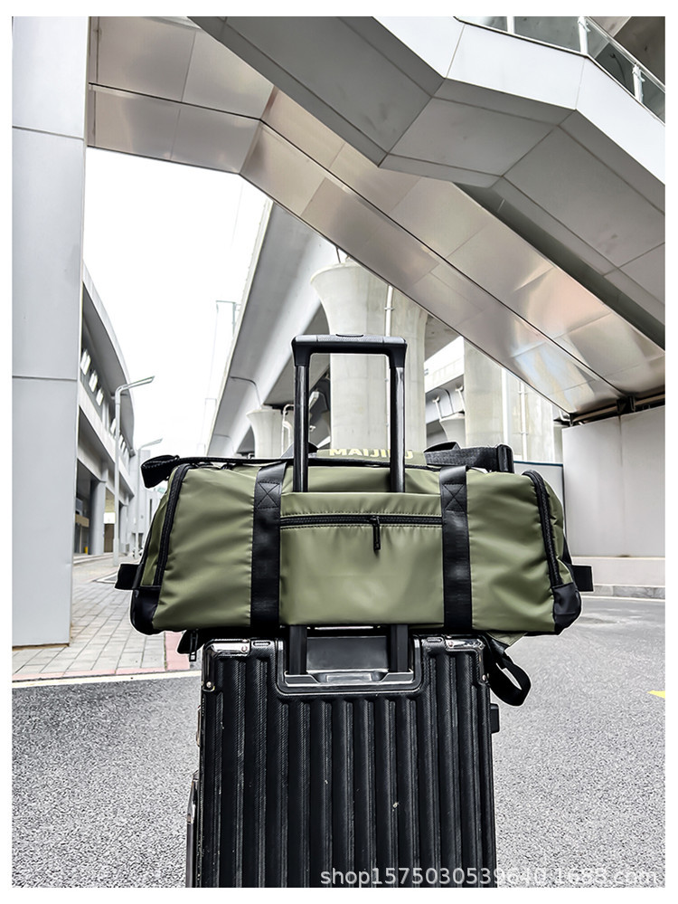 Große Sportreisetasche mit Nass-Trocken-Trennung und Yoga-Fach