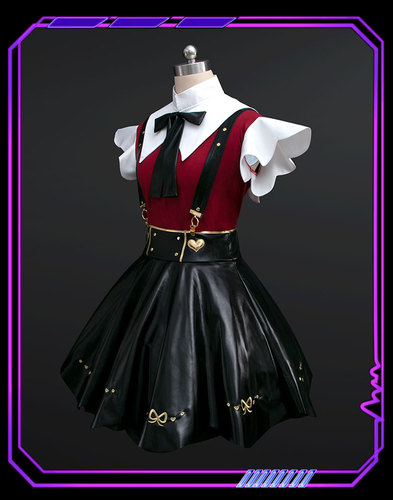 The streamer girl heavily relies on cosplay outfits—Tangtang, Chao Tianjiang, and the JK-style game uniforms from the cosplay clothing factory.