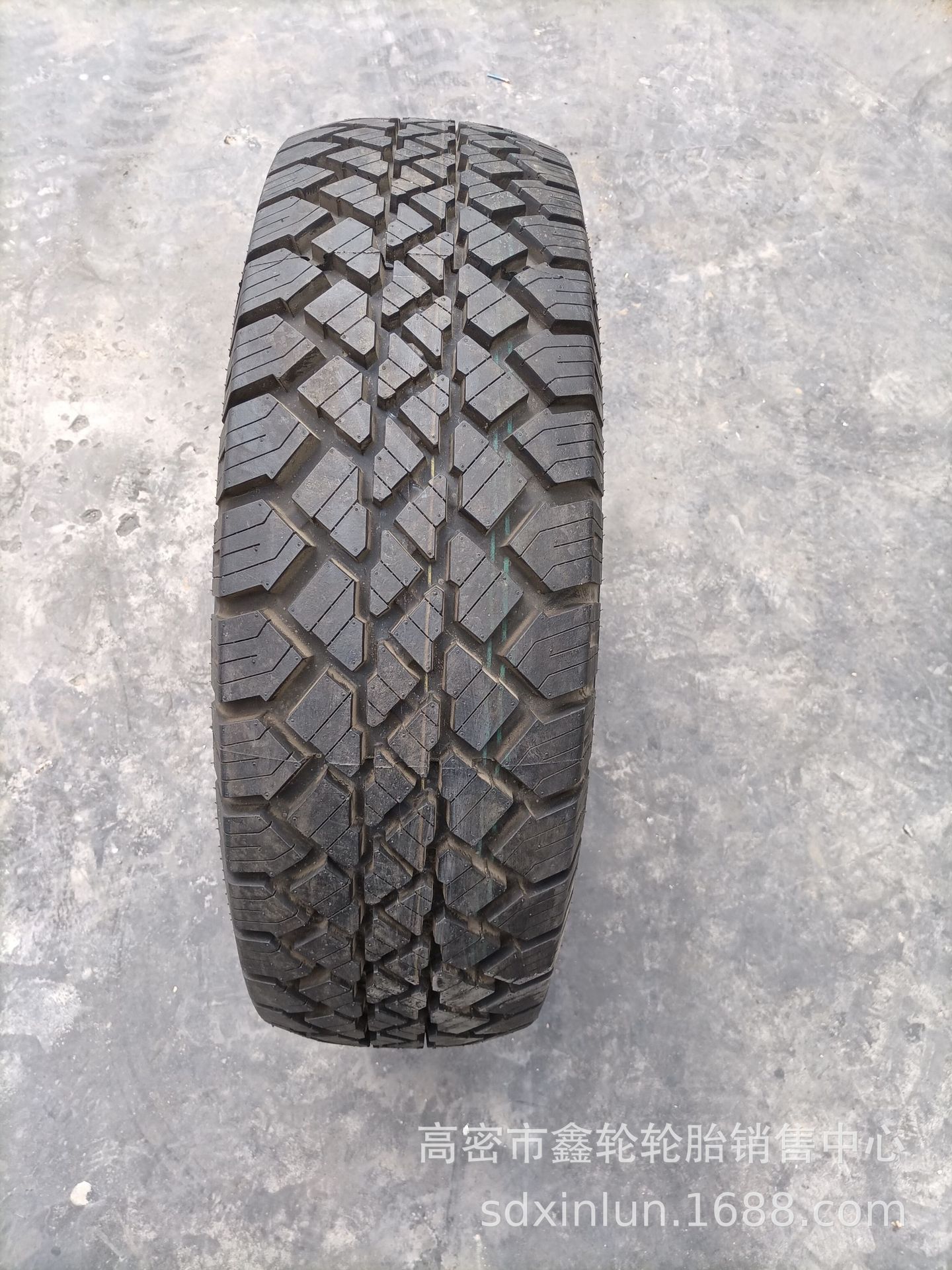 供应越野215 235 245 265 70/R15 75R16 65R17 60R18轮胎