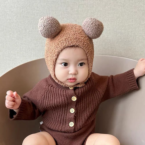 Korean Version Instagram Autumn/Winter Baby Ear Protection Hat, Warm and Cold Proof Hat, Comfortable Infant Dual Ball Soft and Chewy Head Covering Hat, Trendy