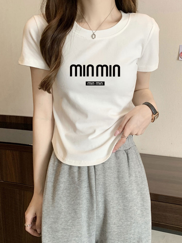 純綿のtシャツの女性の夏の新型の裾のアーチ形の不規則な修身はやせているギャルが腰を収めて肩の短い上着を収めます。