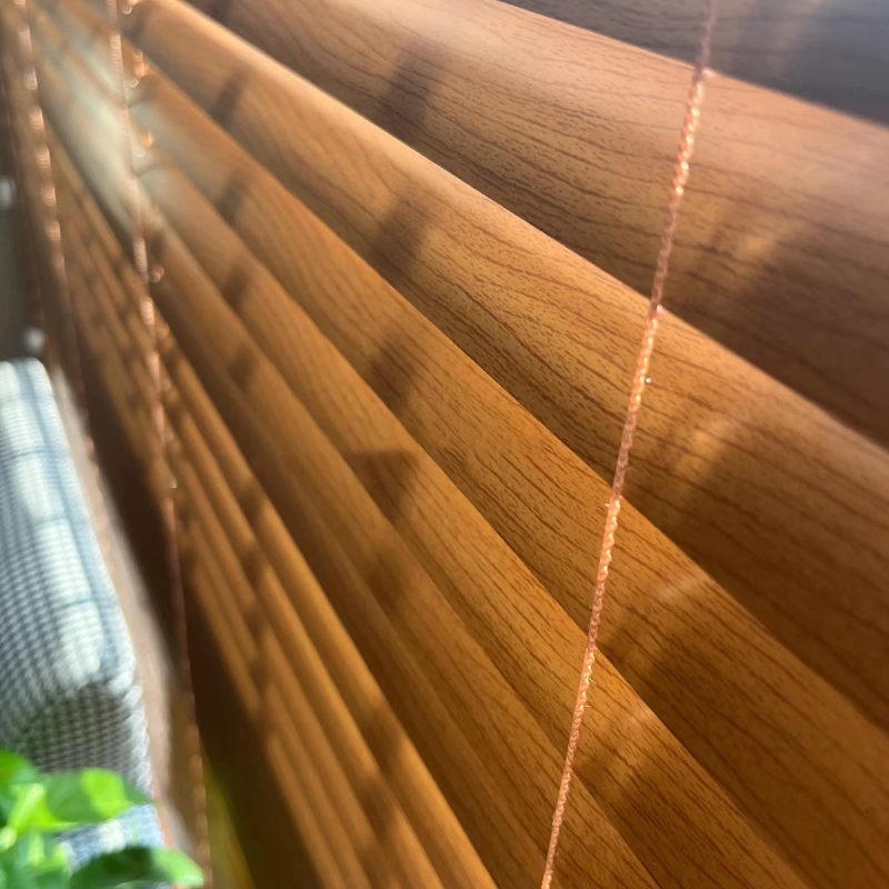 Wood grain aluminum louver shading non-perforated living room kitchen curtain Chinese retro wood-like alloy louver curtain roller shutter Wood grain aluminum louver shading non-perforated living room kitchen curtain Chinese retro wood-like alloy louver curtain roller shutter