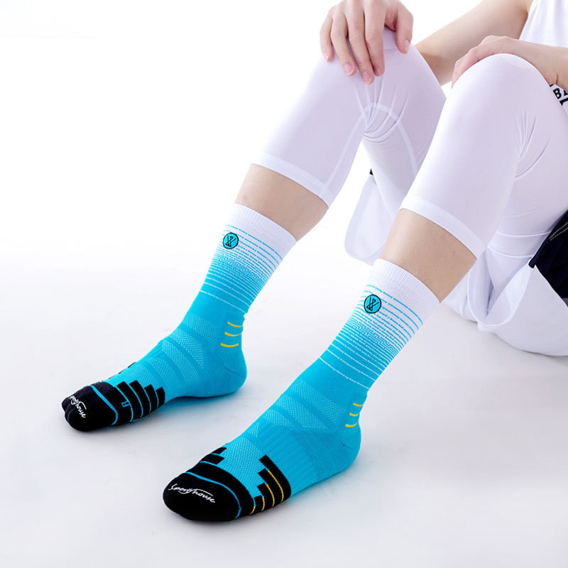 Sport's House men's tie-dye gradient medium barrel actual combat Basketball Elite socks professional sports socks customization Sport's House men's tie-dye gradient medium barrel actual combat Basketball Elite socks professional sports socks customization