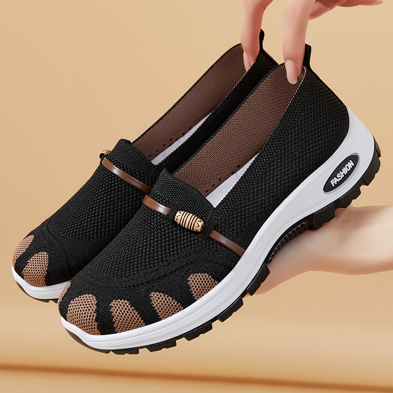 Zapatos de verano para mujer nuevo estilo, suela suave, pies no cansados, zapatos casuales, zapatos de madre transfronterizos, zapatos de tela transpirables con suela suave