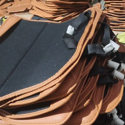 Applicable to BMW seat kickers, Cognac color rear seat protective pads, children's rear seat second row protective pads