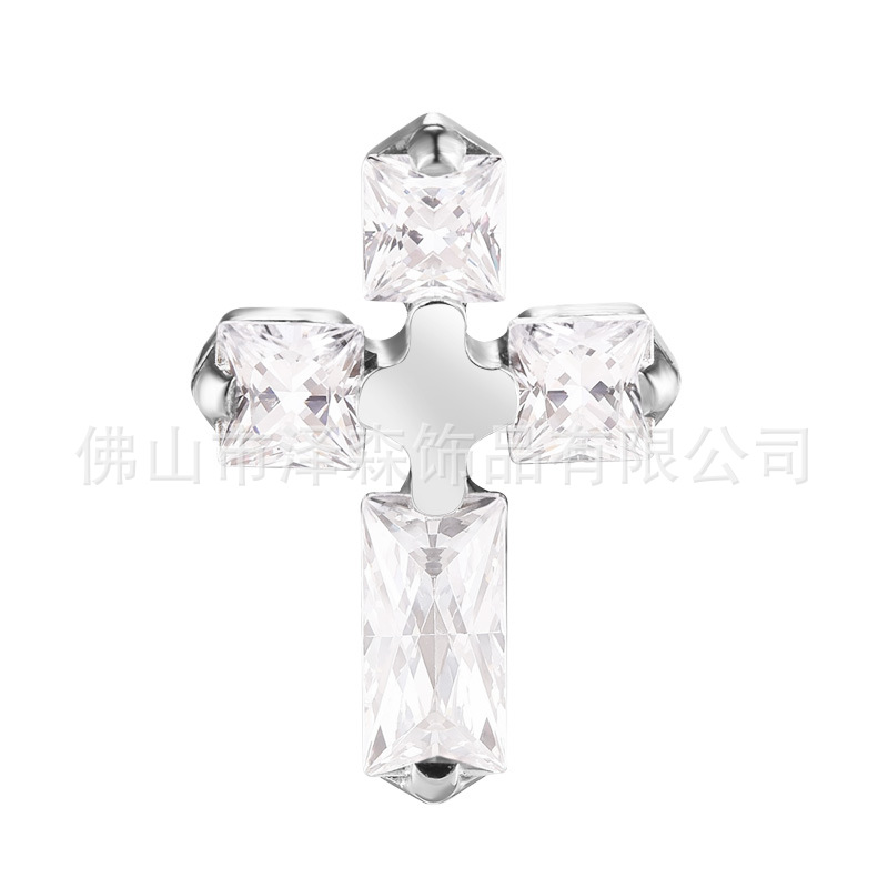 Labret piercing jewelry detail image