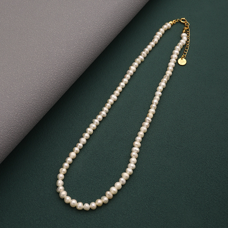 1 Piece Fashion Solid Color Freshwater Pearl Beaded Necklace display picture 2