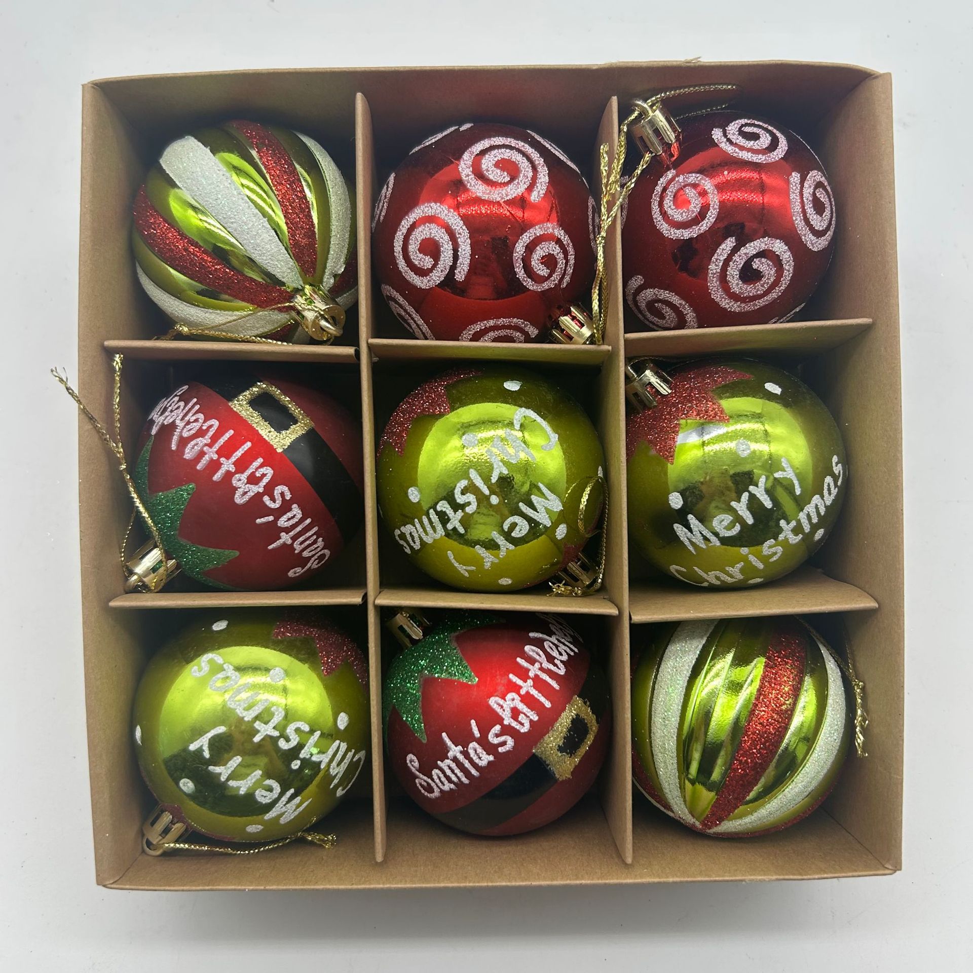 Inventario 6cm 9pcs Navidad pintada de plástico galvanizado bolas de Navidad Grinch árbol de Navidad bolas decorativas