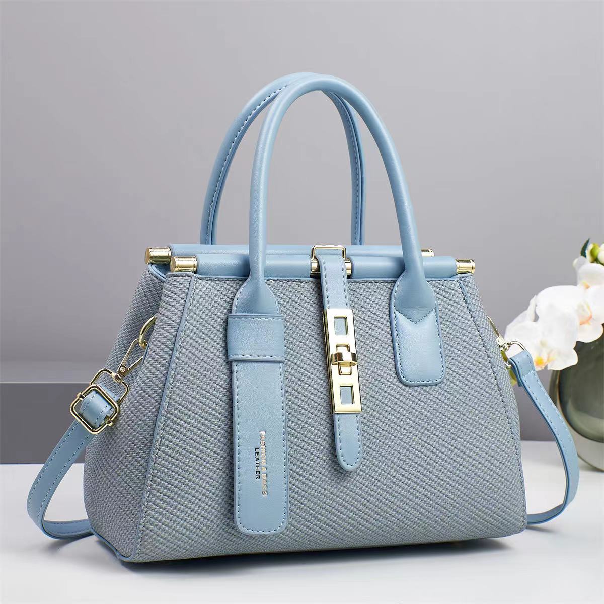 Bolso simple de gran capacidad para mujer 2025 nuevo bolso de hombro casual de todo fósforo de moda para estudiantes