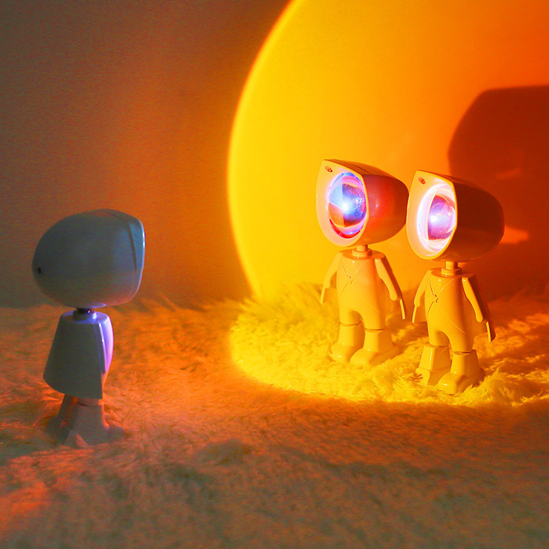 Sunset light astronaut Net red photo atmosphere light live photography sunset light nightlight touch light a generation of hair Sunset light astronaut Net red photo atmosphere light live photography sunset light nightlight touch light a generation of hair