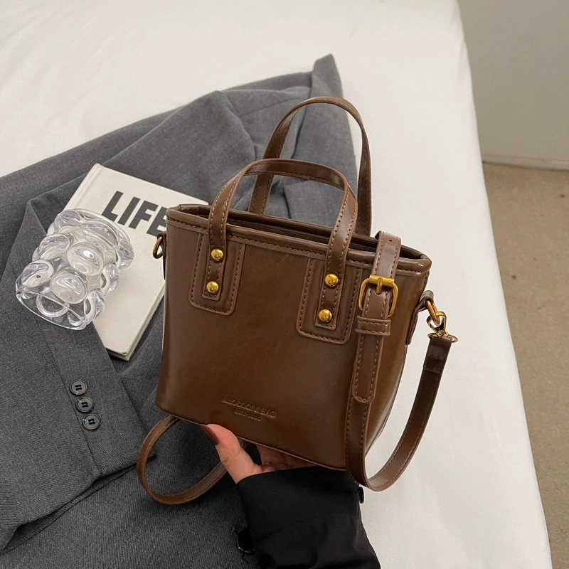 Ретро маленькая ручная сумка через плечо, демисезонная модная Tote, стиль высокого уровня