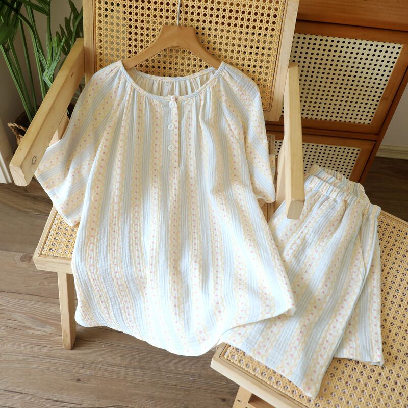 Pure Cotton Gauze Pajamas for Women, Summer Short-Sleeved, Thin, Wearable, Cute Heart-Shaped Print, Loose and Comfortable Home Wear Set Pure Cotton Gauze Pajamas for Women, Summer Short-Sleeved, Thin, Wearable, Cute Heart-Shaped Print, Loose and Comfortable Home Wear Set