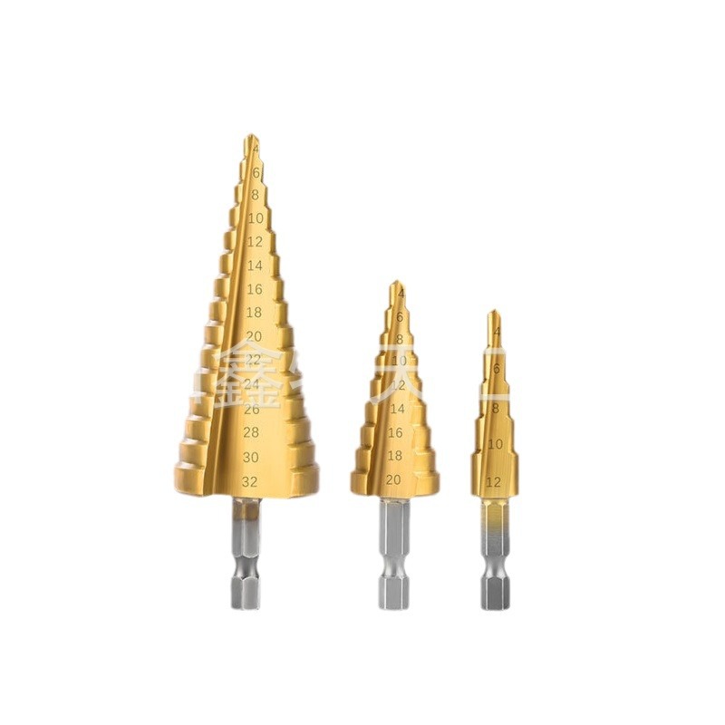 Alta VELOCIDAD DE ACERO pagoda taladro recto ranura mango hexagonal titanio-plateado paso taladro escariado agujero abridor bolsa de tela traje paso Taladro