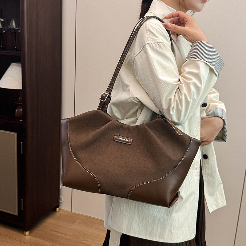New Large Capacity Versatile Commuter Tote Bag, Stylish Casual Shoulder Bag, Premium PU Leather Underarm Bag for Women - Thumbnail 2