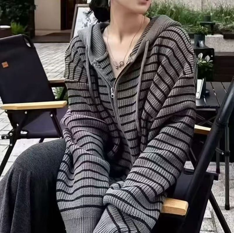 韩系宽松慵懒学院风条纹拉链毛衣外套女秋冬软糯连帽针织开衫加厚|undefined