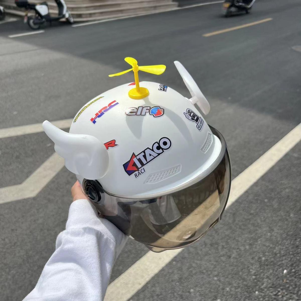 New summer collection: certified adult helmet, electric scooter half helmet, UV protection, windproof, and impact-resistant motorcycle safety helmet