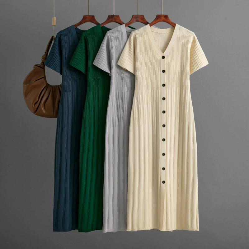 Платье женское летнее повседневное V-образное платье с короткими рукавами и длинными юбками 2025 новая иностранная талия тонкая вязаная юбка