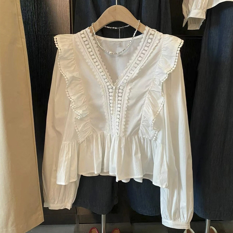 Recommended Carefully Selected for Self-Retention ~ """"""""""""""""""Daily North Latitude"""" French Style Sweet Lace V Neck Ruffled Shirt for Women Recommended Carefully Selected for Self-Retention ~ """"""""""""""""""Daily North Latitude"""" French Style Sweet Lace V Neck Ruffled Shirt for Women