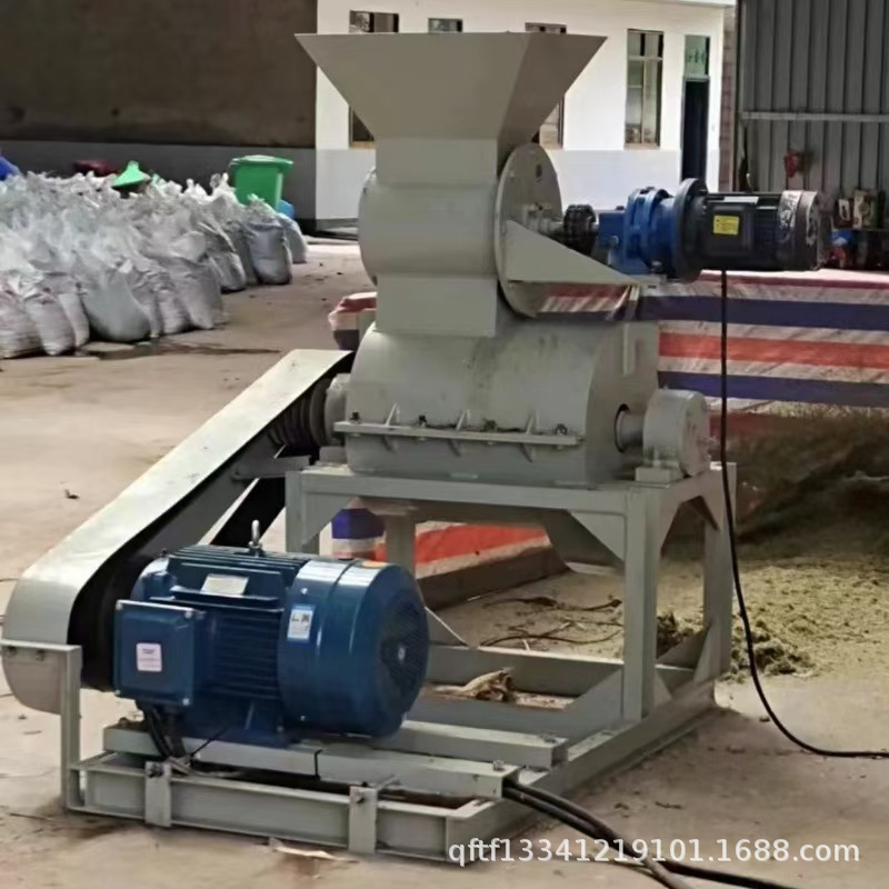 半湿菌菇渣粉碎机 玉米秸秆粉碎发酵饲料生产线 红薯喂猪粉碎机