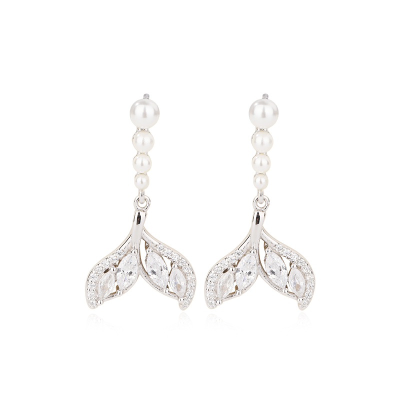 Pendientes de perlas artificiales de cola de pez para mujer 925 plata esterlina 2023 nuevos pendientes de nicho de lujo ligero ins pendientes de alta calidad