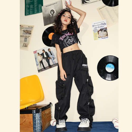 Girls' Short-Sleeve Retro Jazz Dance Costume Set: Black Work Pants and T-Shirt, Perfect for Young Performers