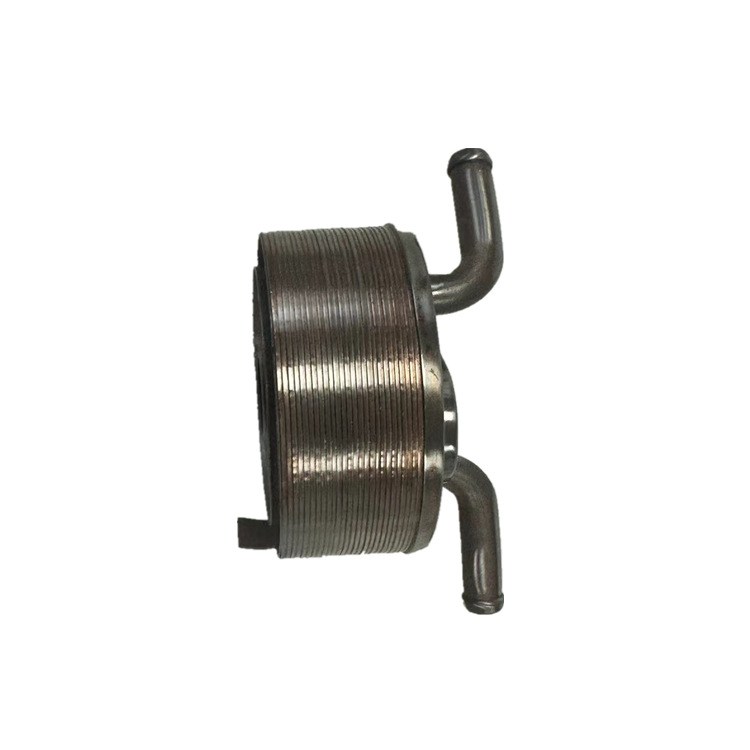 1240A053 / 1240A008 es adecuado para Mitsubishi L200 / 4D56 enfriador de aceite de automóvil núcleo de enfriador de aceite