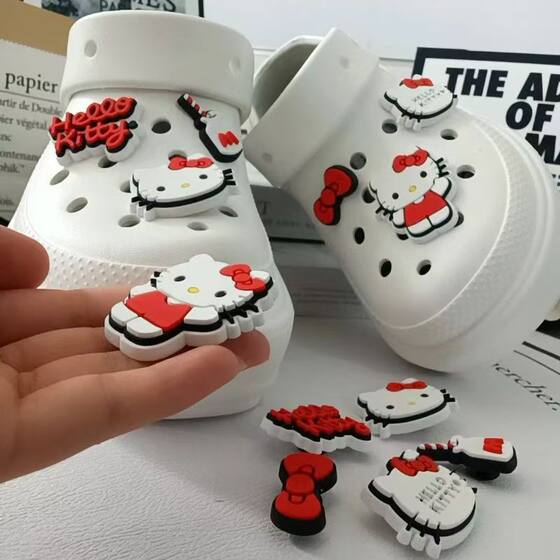 Little Red Book Same Style Shoes, Flower Hole Shoes, Cute Kt Stereo Accessories, Shoe Buckles, Cartoon Accessories, Kitten DIY Decoration