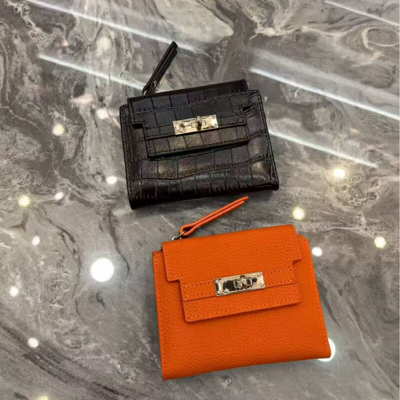 Genuine Leather Wallet for Women, Short Style, New Cowhide Simple Card Holder, 80% off Short Leather Wallet, Women's Purse, Coin Purse