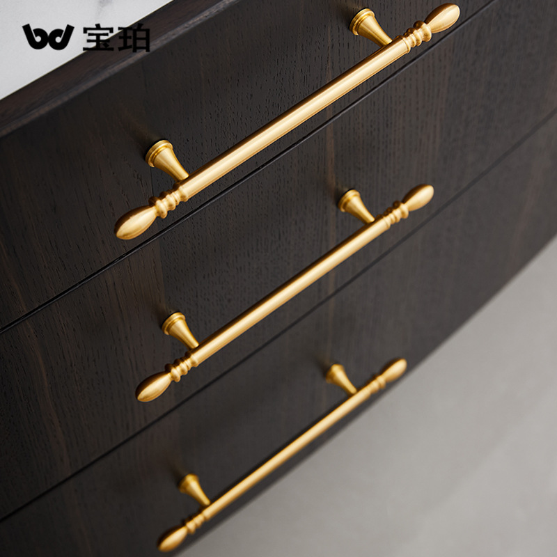 黃銅拉手衣櫃門把手北歐現代簡約高檔輕奢櫥櫃門單孔金色門把拉手