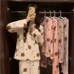 加厚水蜜桃暖暖套装女2025秋冬卡通甜美珊瑚绒睡衣睡裤圆 领家居