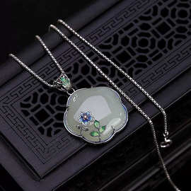 仿和田锁骨链中国风复古珐琅彩挂坠项链景泰蓝梅花吊坠女国潮饰品