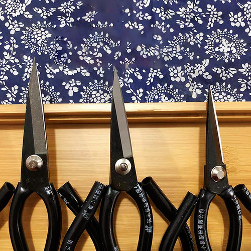 Old-fashioned carbon steel shears wholesale Zhang Xiaoguang classic civil industrial hair clipper clothing sleeve pipe wrench 4111A