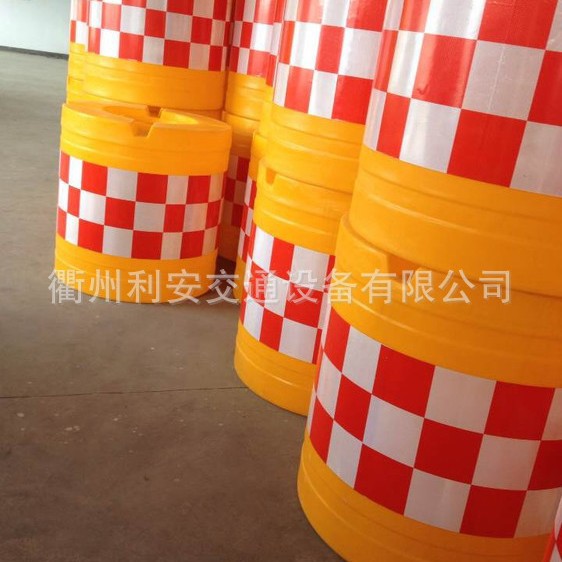 大型滚塑优质防撞桶900*920mm