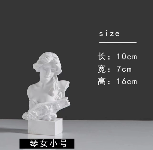 Small 15CM piano girl