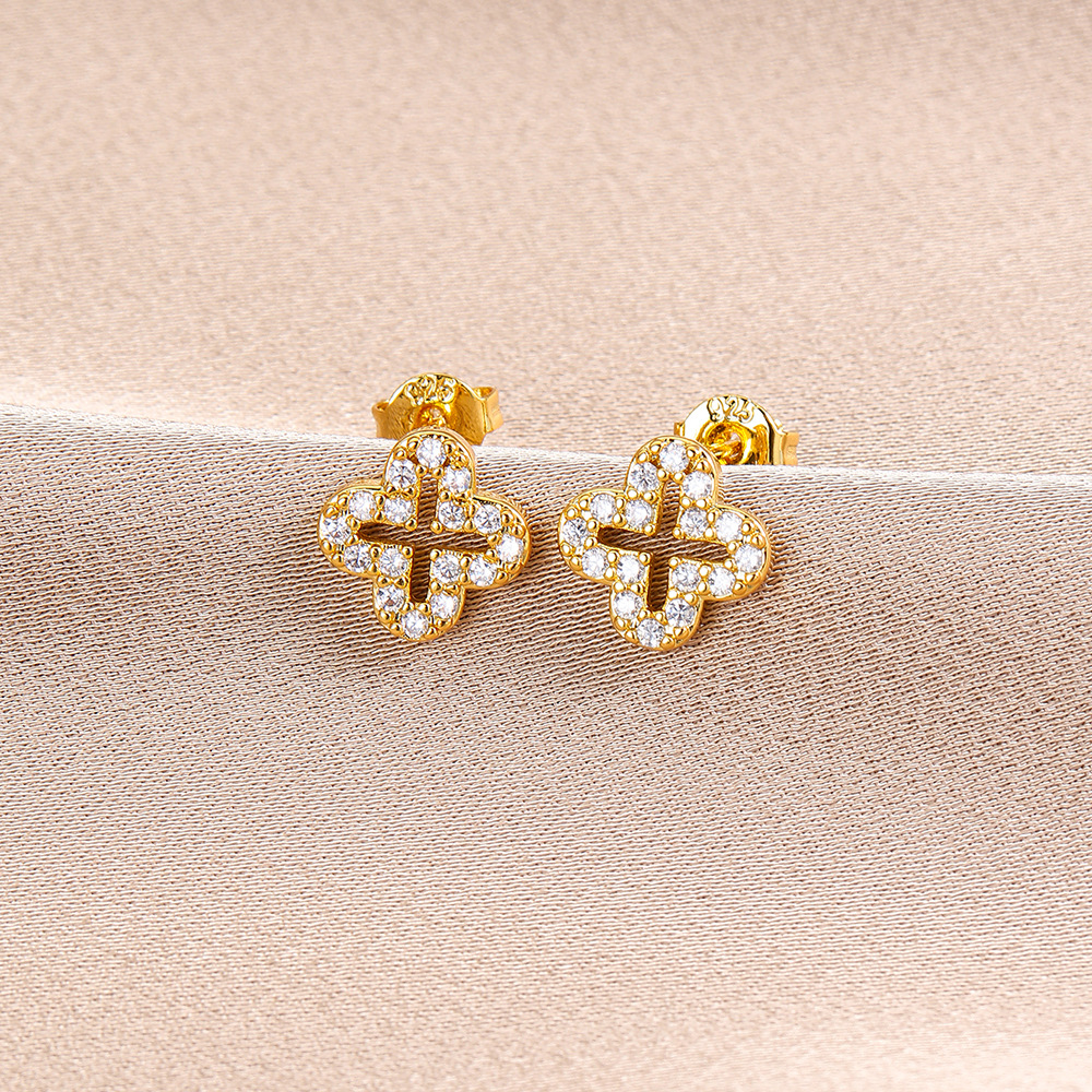 7g Weight Copper Ear Needle Material 18K Gold Plated Plating Material Zircon Inlay Material Ear Studs Classification 1 Piece Quantity Daily Occasion Copper Material Geometric, Heart Shape, Crown Pattern All Seasons Season Women's Gender Inlay Design Sweet Style 1 Piece Sweet Geometric Heart Shape Crown Inlay Copper Zircon 18K Gold Plated Ear Studs 8