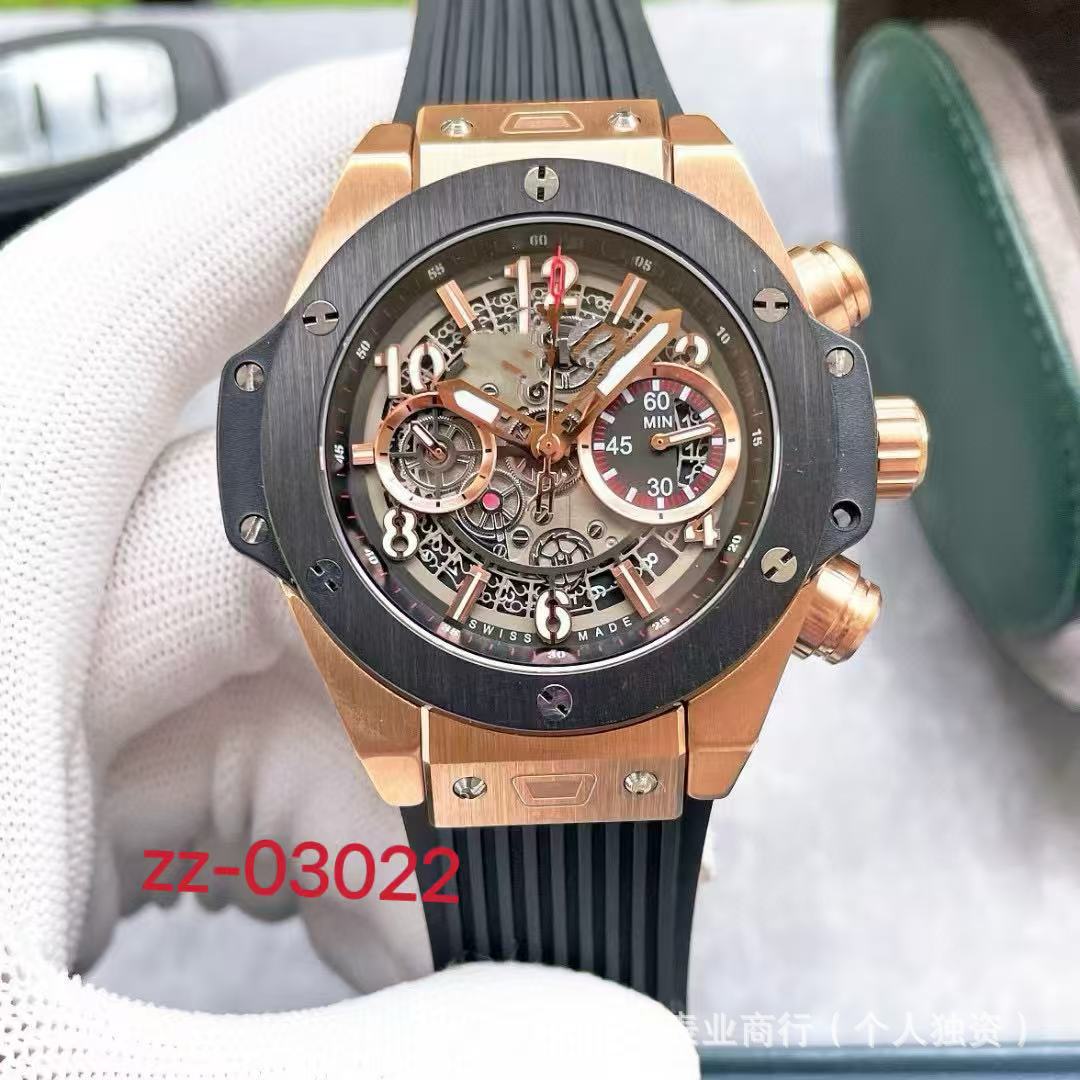 블랙 테이프 골드 케이스