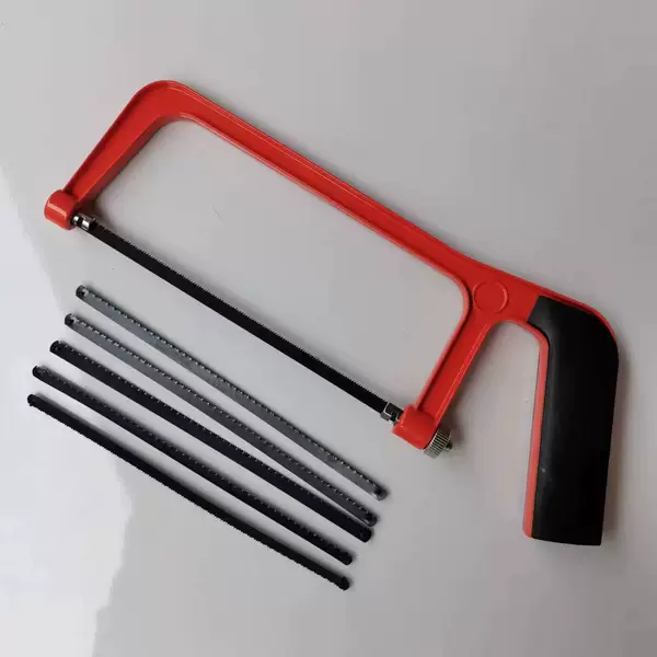 Small single handle + 5 saw blades