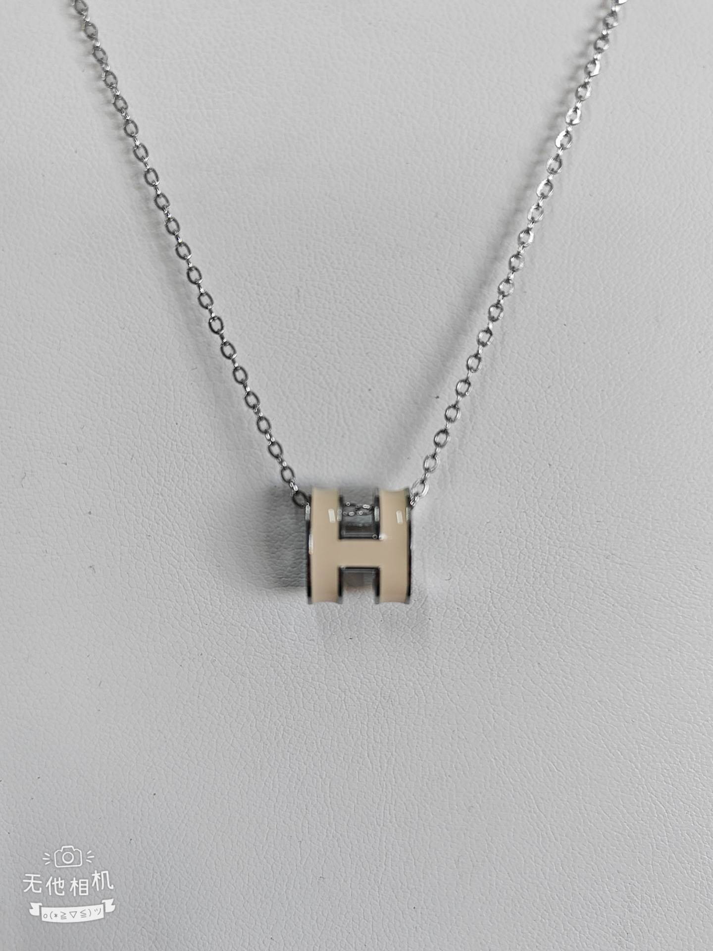 12mm 실버 밀크티 컬러 목걸이