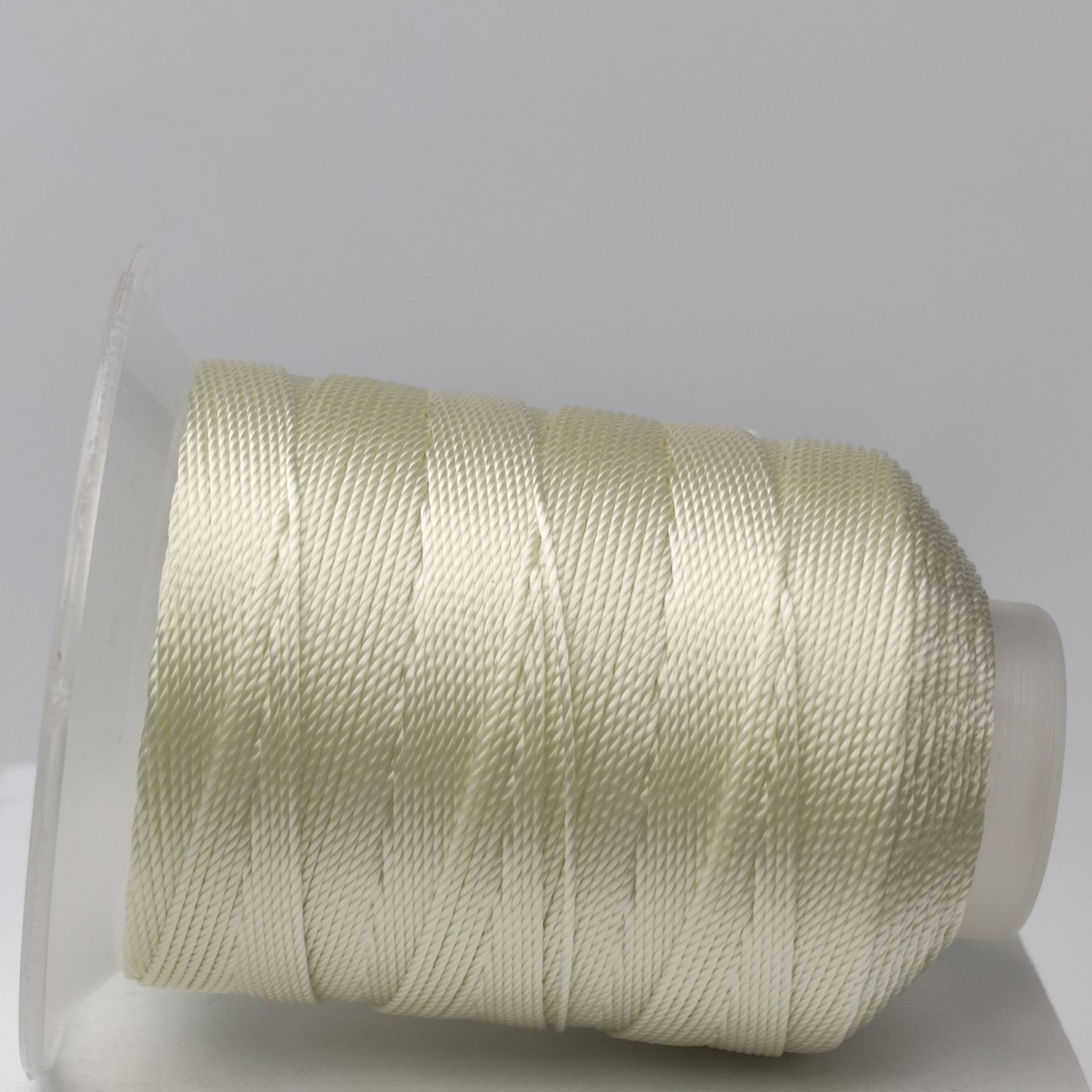 670*18 가닥 미색