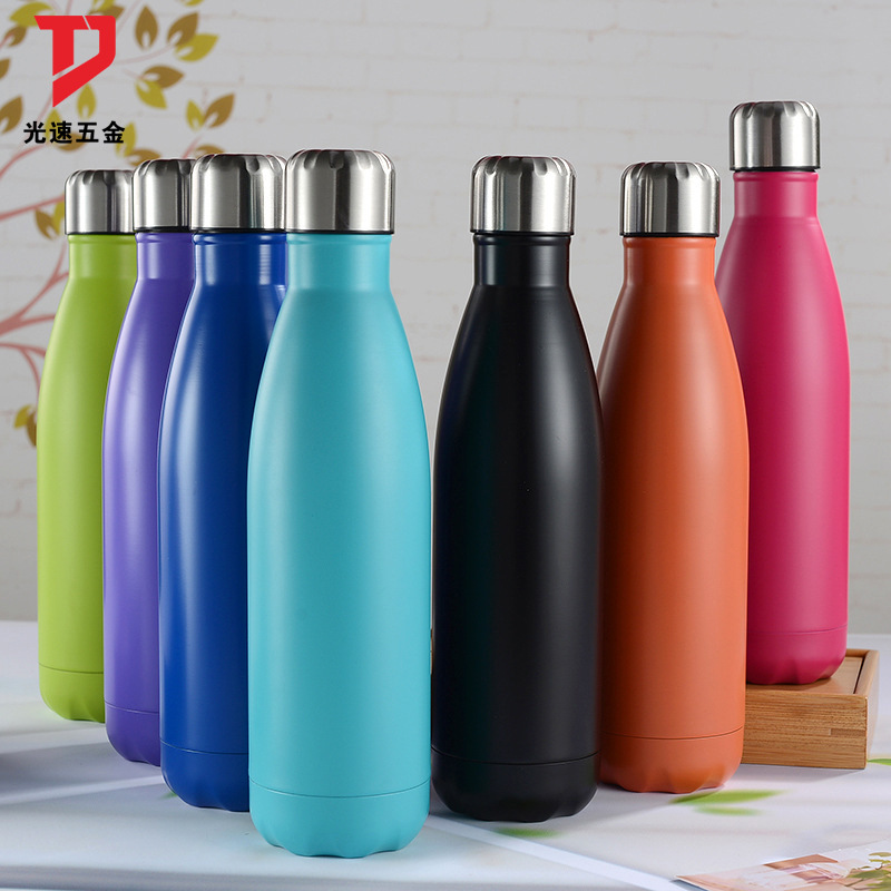 Botella de agua deportiva de acero inoxidable 304, taza térmica de doble capa al vacío estilo Coca-Cola, aislante para frío, para Amazon