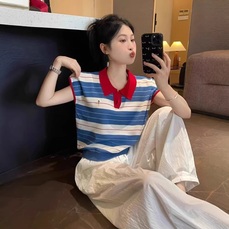 Zhou Liwu/Blue and White Striped Knit Sweater for Women 2026 Summer New Style Polo Collar Small Flutter Sleeves Regular Shoulder Knit Top