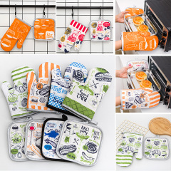 Kitchen microwave oven gloves, thick high-temperature heat-insulating gloves, two-piece set, kitchen baking anti-scalding gloves