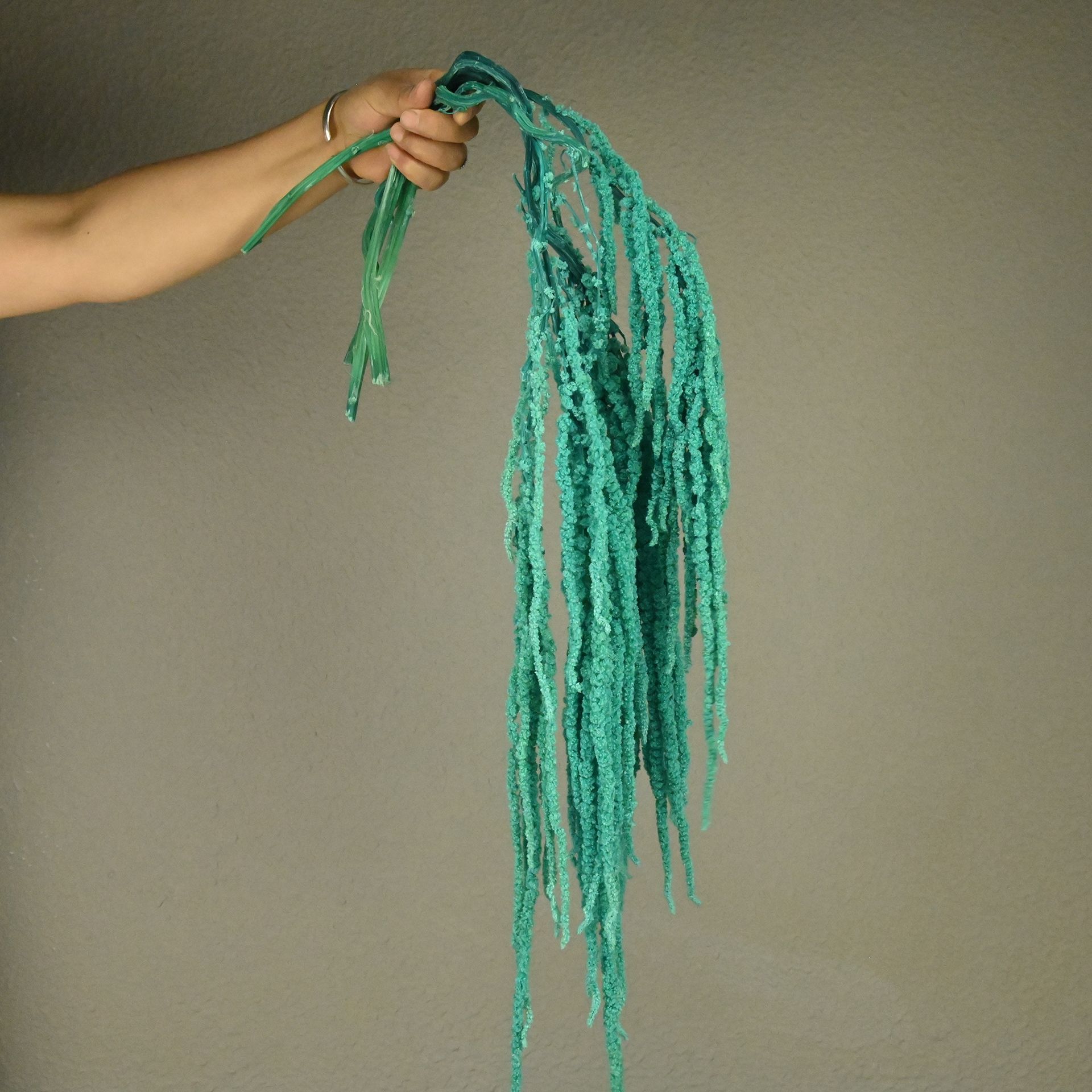 Flores fantasmas colgantes de arroz flor inmortal Juliet Amantes lágrimas colgantes de flores de decoración de bodas flores verdaderas